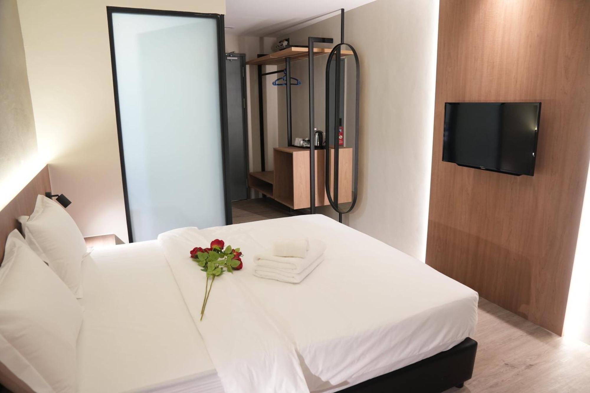 Roxy Hotel Aiman Kuching Exteriör bild