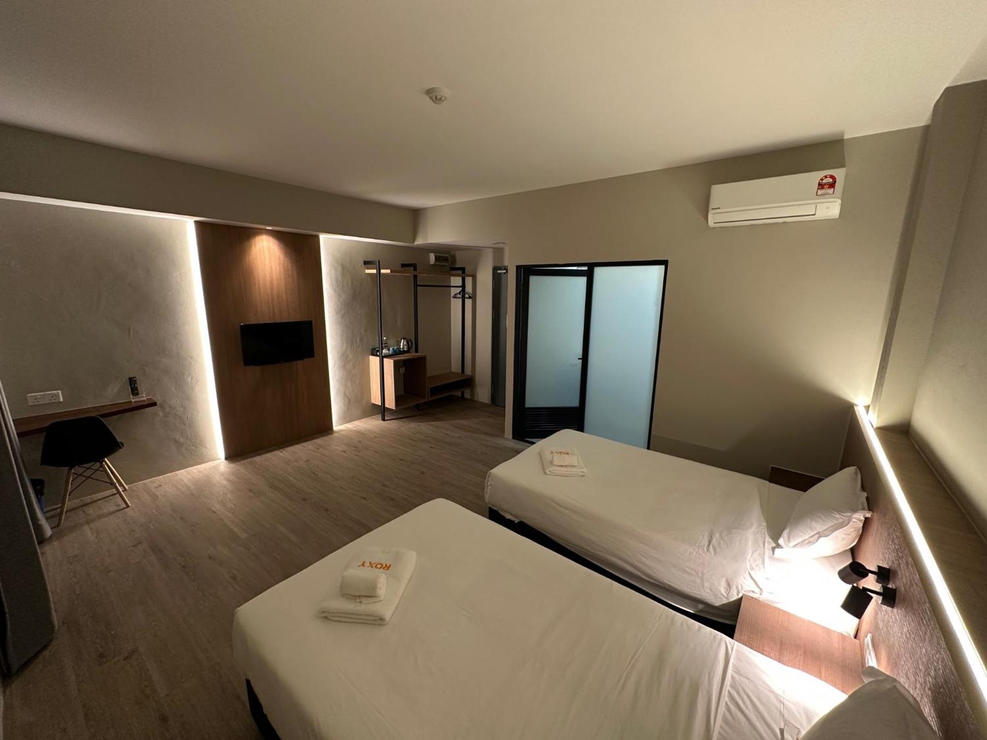 Roxy Hotel Aiman Kuching Exteriör bild