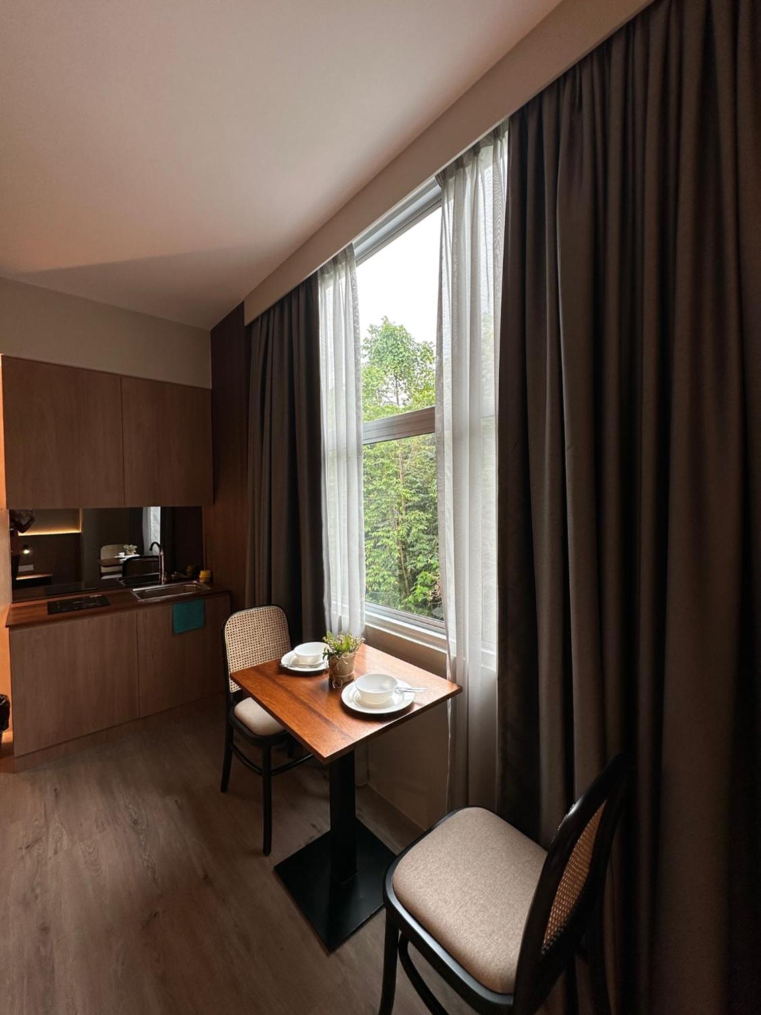 Roxy Hotel Aiman Kuching Exteriör bild